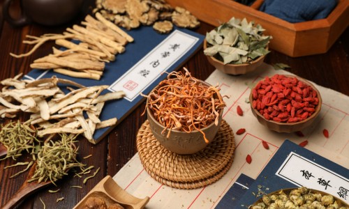 参桂理中丸功效与作用和附子理中丸哪个效果好-参桂理中丸和桂枝茯苓丸的区别网 :分享参桂理中丸的最佳搭配-桂附理中丸和参桂理中丸有啥不同知识